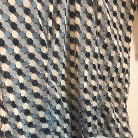 2 for $25. MEXX Sheer Three Quarter Length Sleeve Top Large - Picture 4 of 9